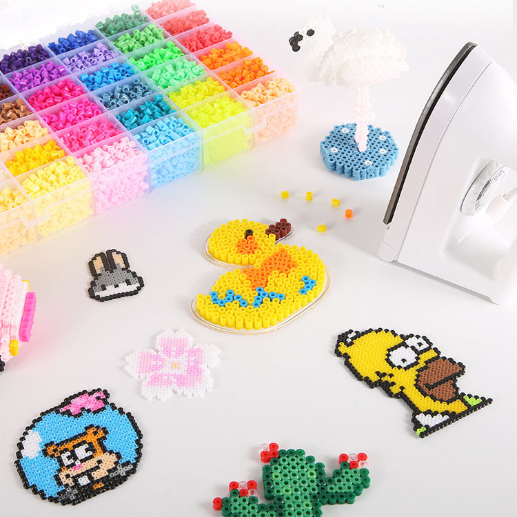China Factory 15 Colors Fuse Beads for Kids Crafts, DIY PE Melty
