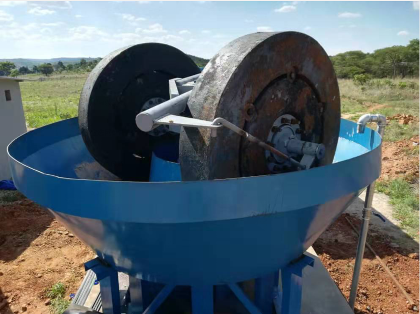 1500 gold wet pan mill round mill machine and jaw crusher sent to Zimbabwe
