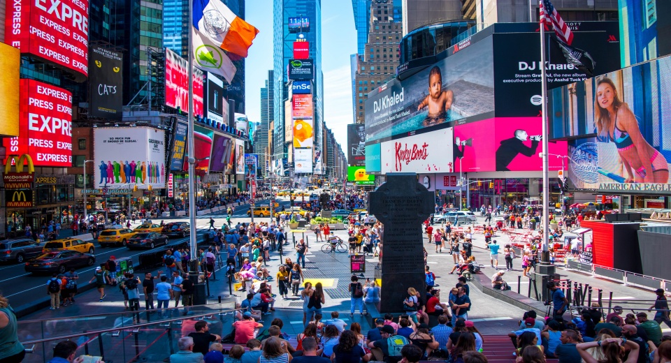 How to Maximize Brand Exposure with Outdoor LED Advertising?