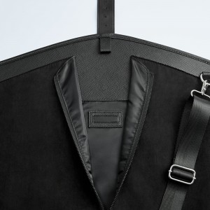 Custom Saffiano Leather Travel Suit Carrier Garment Bag For Men Manufacturer
