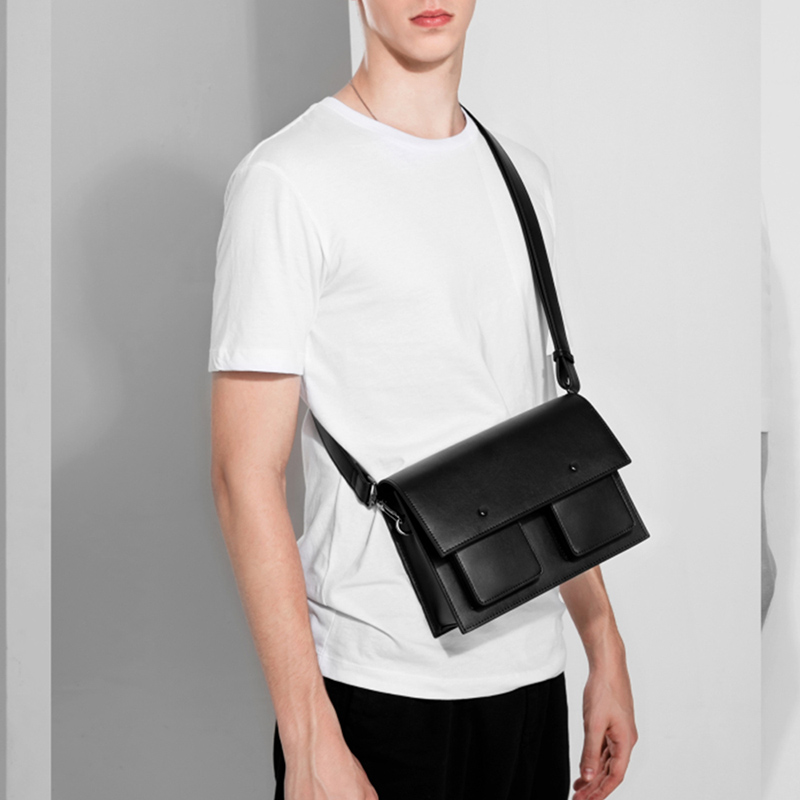 Mens Leather Bagpack Factories –  Custom Black Smooth Leather Mens Utility Shoulder Messenger Bag Manufacturer – Champion