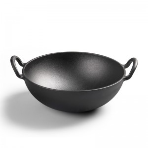 cast iron chinese wok with ear handel