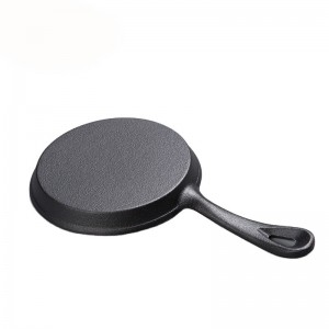 Cast iron mini frying pan with 4 inch