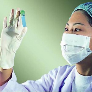 Sterile Nitrile Surgical Gloves