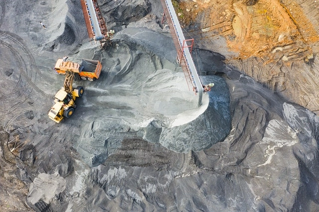 Investigación sobre minería e industrias da construción en Australia