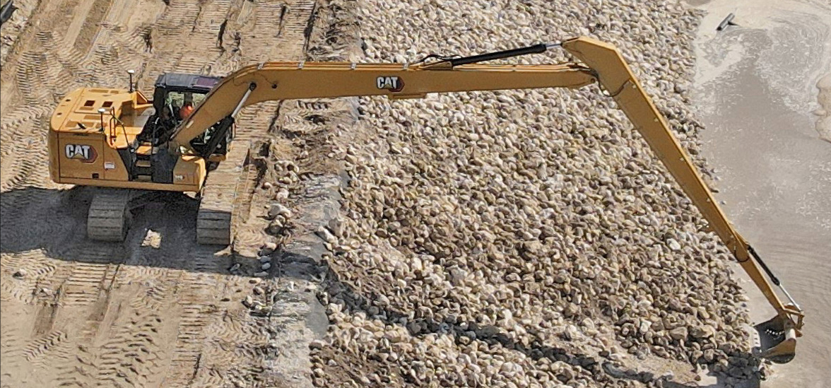 How To Choose The Right One Long Reach Excavorts