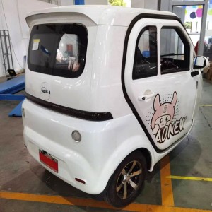 Wholesale EU Vehicle Type Approval L2e EEC Coc Three Wheel Cabin Scooter for Commute