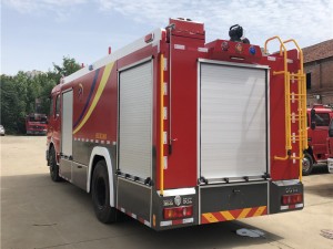 China Supplier/Manufacturer Discount DONGFENG 2TON Water Tank Fire Truck Fire Fighting Vehicle