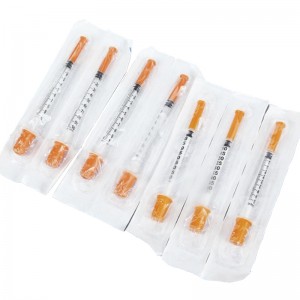 1ml 0.3 Ml China Factory Price Medical Sterile PP Colored Syringes 100 I.u Insulin Syringe for Single Use