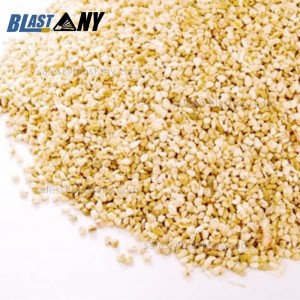 Natural abrasive corn cobs without scratch metal parts