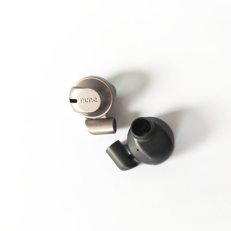 The super sound  quality of Liquid metal  and complex geometries of earphone housing Featured Image