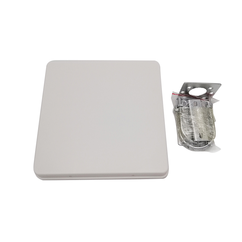 Outdoor Flat Panel antenna 3700-4200MHz 17dBi N connector (1)