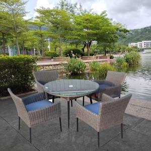 Round glass-top dining set outdoor rattan dining chairs table set