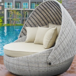 Outdoor lounge daybed patio rieten sinnebed luifel daybed