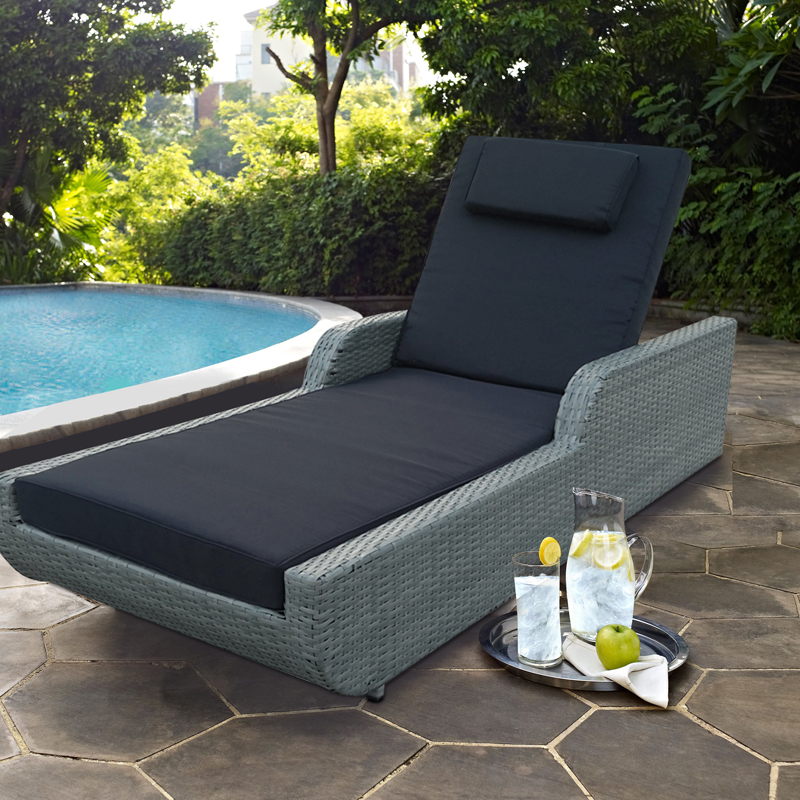 Reclining garden day bed-rattan beach sun beds with wheels Featured Image