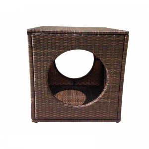 Rattan Cat House – Pet cat bed with 4 round windows