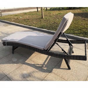 Folding Chaise Lounge – Patio Reclining Lounge පුටුව