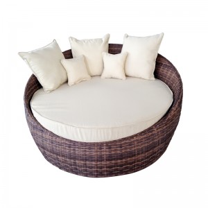 Mixed brown rattan egg shape patio wicker daybed
