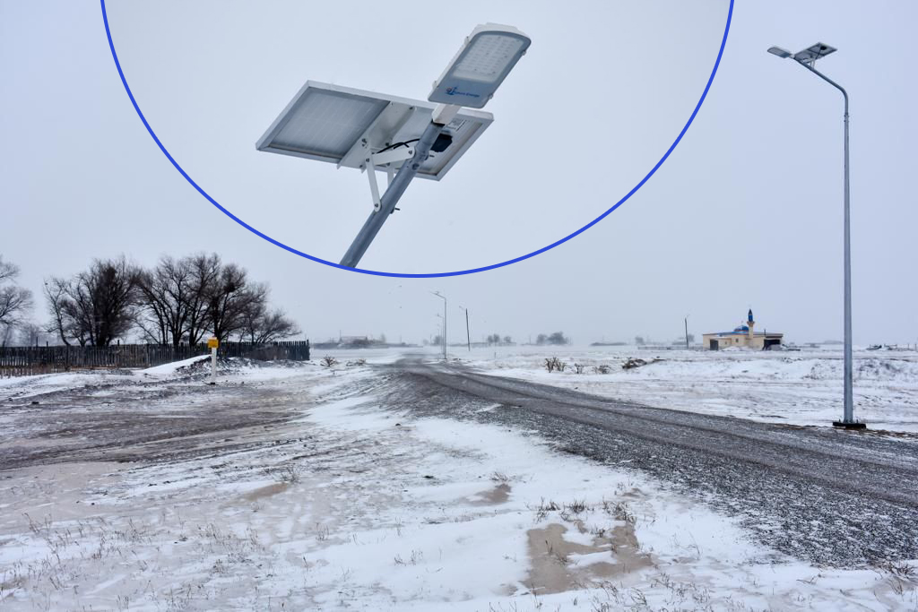 BOSUN GMX All In Two Solar Street Light Performs Well In Extreme Weather