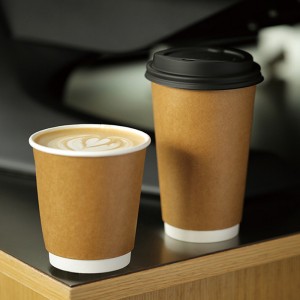 Vasos de papel desechables y personalizables con tapa para café