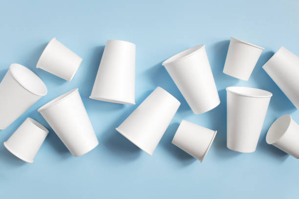 כוסות נייר מצופות שעווה וכוסות נייר מצופות PE, האם אתה יודע מה ההבדל?