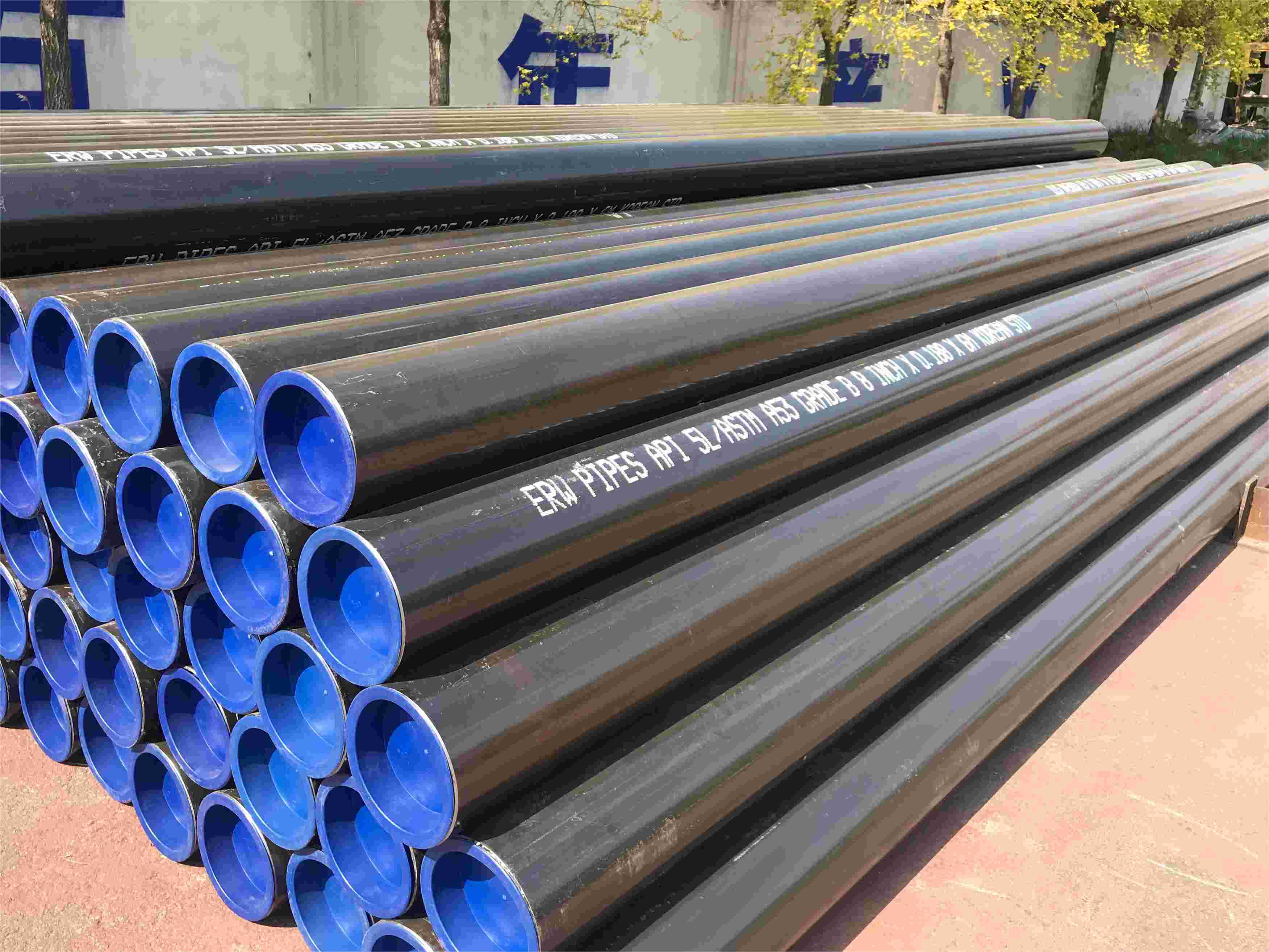 ERW Round Tube: Manufacturing Process and Applications