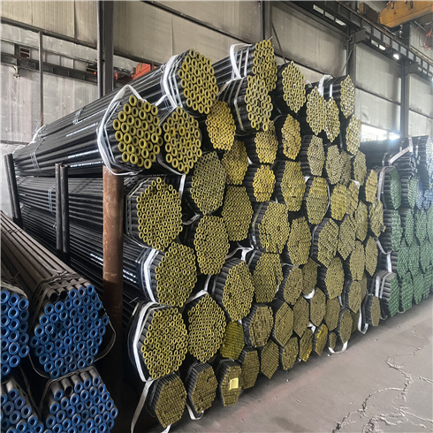 1”- 8” Seamless Pipe Steel API 5L GR.B/ASTM A106/A53 kupita ku Port Port of Alexandria ku Egypt