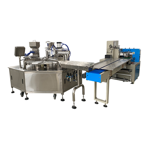 Automatic honey spoon filling sealing and pillow bag packing machine Featured Image