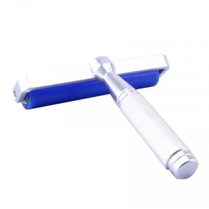 Aluminum alloy handle silicone cleaning roller