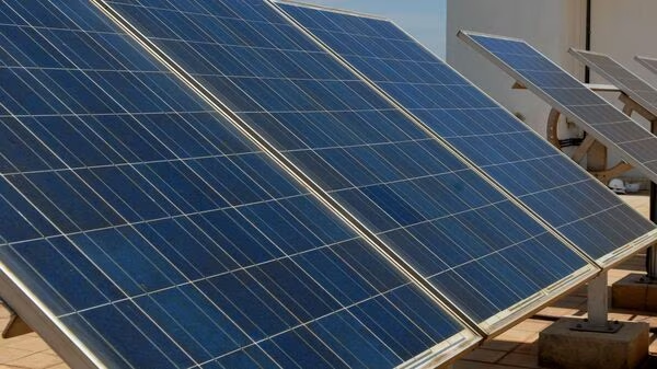 Back India begins anti-dumping probe into import of Chinese aluminium frames for solar panels
