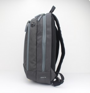 Velkokapacitní tmavě šedý otvor na kabel polyesterový batoh batoh na notebook taška na počítač taška na počítač s přihrádkami se zapínáním na dvojitý dvoucestný zip pro podnikání práce dojíždějící vysoká škola škola pro muže ženy