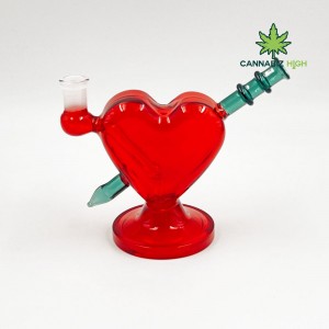 Wholesale High-quality 13cm Heart Shape Pink Customizable Rig Glass Water Pipe Glass Bong