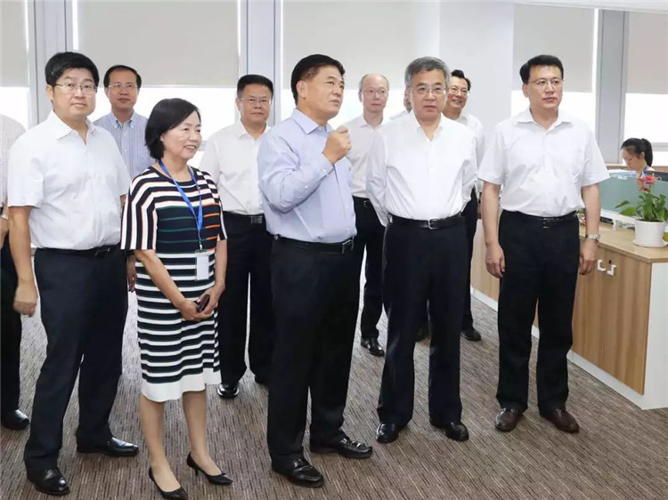 Vice Premier of the government Hu Chunhua visited China-Base Ningbo Foreign Trade Company