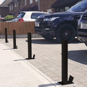 Manual Telescopic Bollards Convenient Carbon Steel Bollards For Private Car Theft