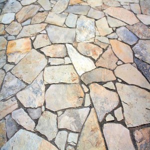 Natural Flagstone Black/Bluestone/Grey Irregular Pavers /Basalt Flagstone Crazy Paving Stone for Outdoor Exterior Paving / Garden Decoration