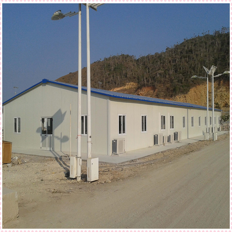 Low MOQ for China 20/40FT Prefabricated Modular Steel Structure Prefab Mobile Shipping House