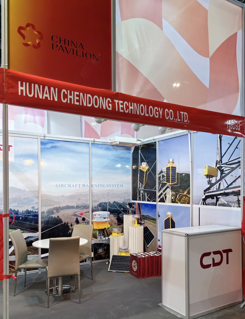 Elevating Safety Standards: Hunan Chendong Technology Co., Ltd (CDT) Showcases Aviation Obstruction Lights at Middle East Energy Dubai 2024