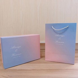 Perfume Pink Lid and Base Gift Box With Paper Bag