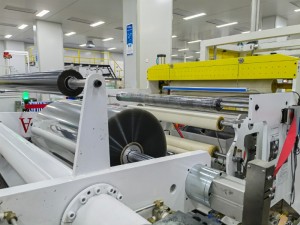 Automatic Winding System for Plastic Sheets
