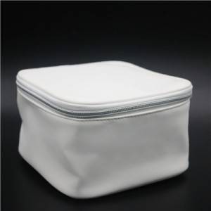 Glazed White PU Bag with zipper