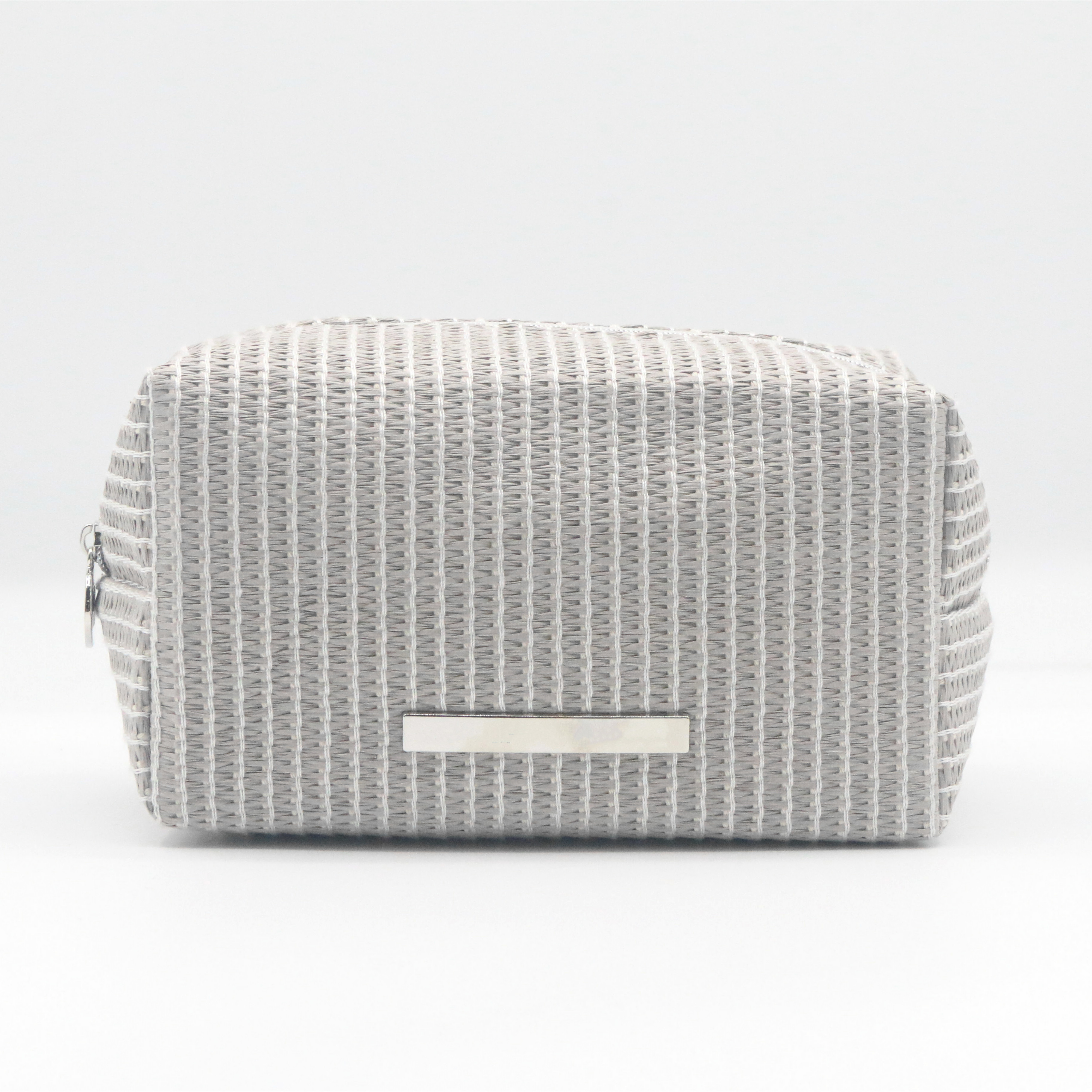 Sustainable Natural Straw Cosmetic Bag Classic Square Shape Chic Silvery Paper Straw Makeup Pouch Bag