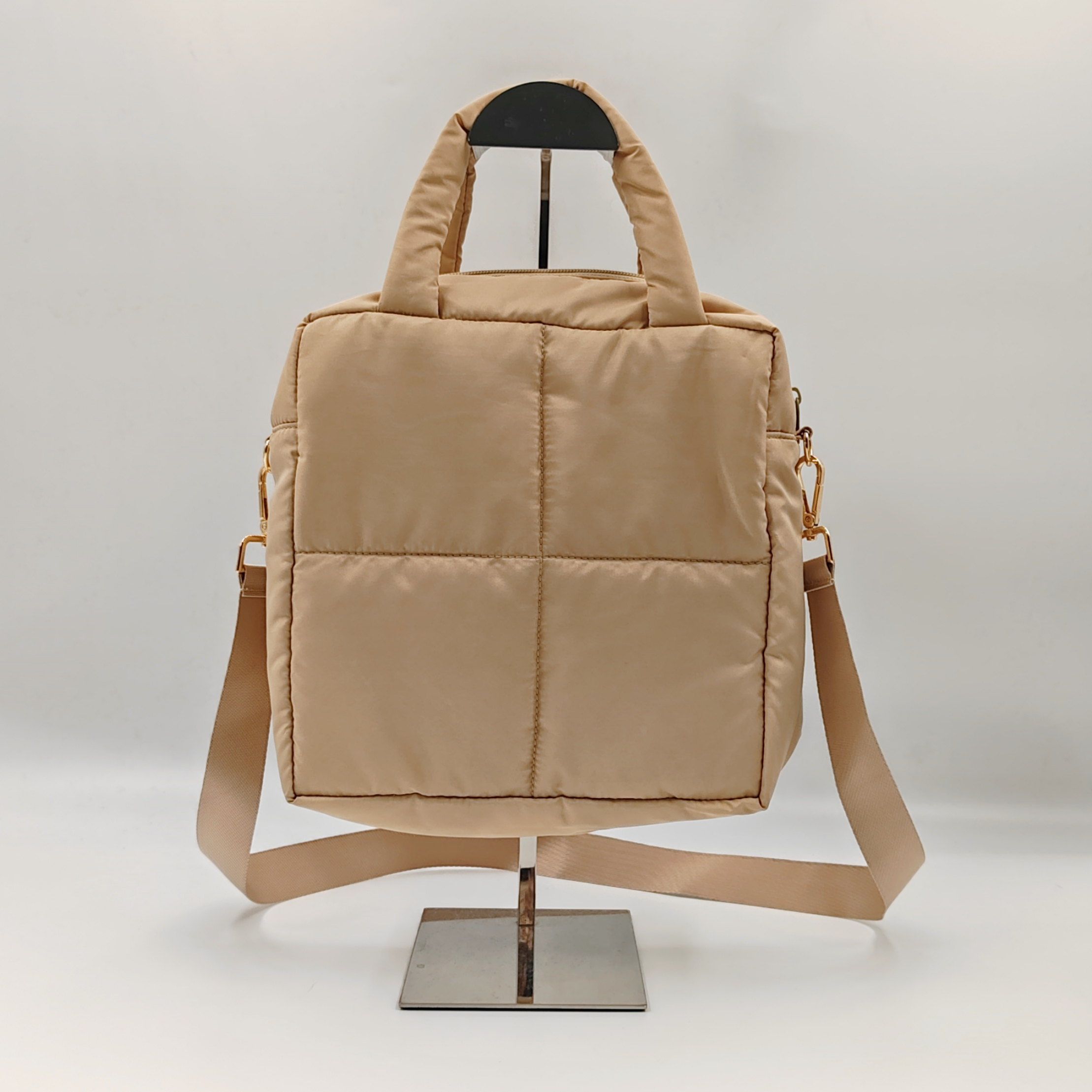 Quality Camel Quilted Polyester Women Designer Wholesale Handbag Custom Logo Women Ladies Fashion Crossbody Tote Bag
