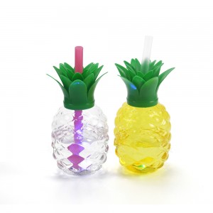 Factory Supply Golden Coffee Cup Set - Charmlite New Plastic Pineapple Shape Drinking Cup with LED Funtion 16oz – Charmlite
