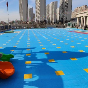 Ebe egwuregwu dị n'èzí Tile Sports Courting Floor Tile Polypropylene Modular Roller Skating Flooring Tile