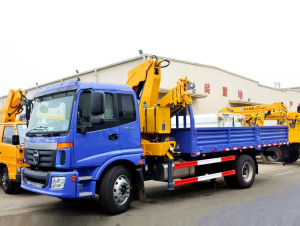 XCMG Articulated Boom Truck SQ10ZK3Q 10 ton Boom Crane For Sale