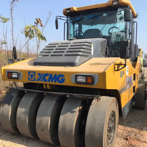 XCMG XP303S 30 ton Pneumatic Tire Road Roller Compactor