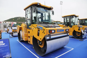 13t Vibratory Tendem Road Roller XCMG XD133D For Sale