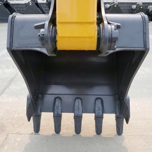 China 23t Excavator XCMG XE230C Earth Moving Equipment For Sale