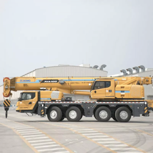 China 100 ton Truck Mounted Crane XCMG XCA100 Mobile Truck All Terrain Crane  For Sale