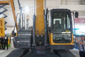 Construction Equipment XCMG XE500C 50t Digger Excavator for Sale